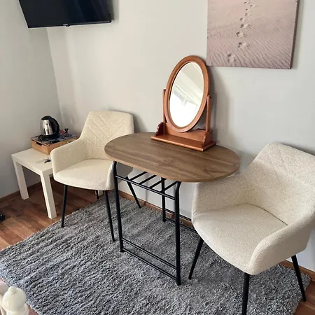 אכסניה Route 7 מישלניצה