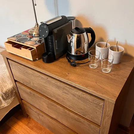 Route 7 ホステル *