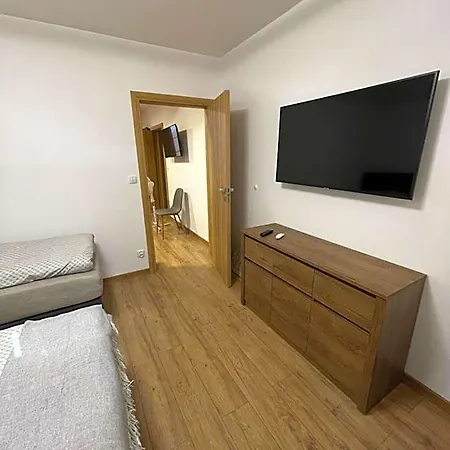 Hostel Route 7