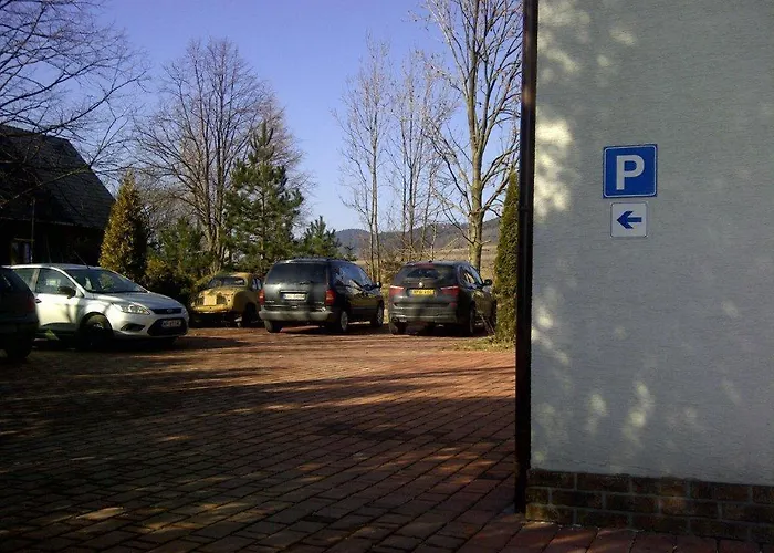 Route 7 אכסניה *