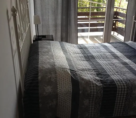 אכסניה Route 7